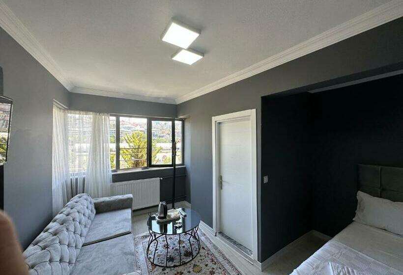 חדר סטנדרט עם מרפסת, Arena Resort Otel Kagıthane