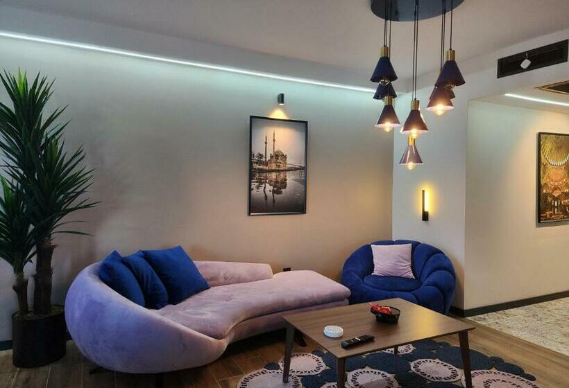 Апартаменты 1 Спальня, Dream House 22