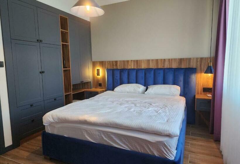 Апартаменты 1 Спальня, Dream House 22