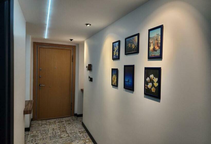 Апартаменты 1 Спальня, Dream House 22