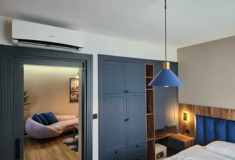 Апартаменты 1 Спальня, Dream House 22