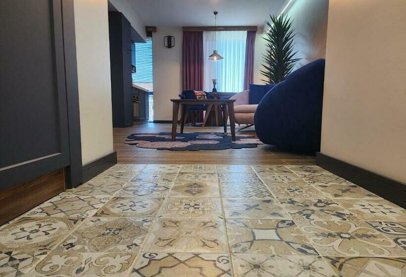 Апартаменты 1 Спальня, Dream House 22