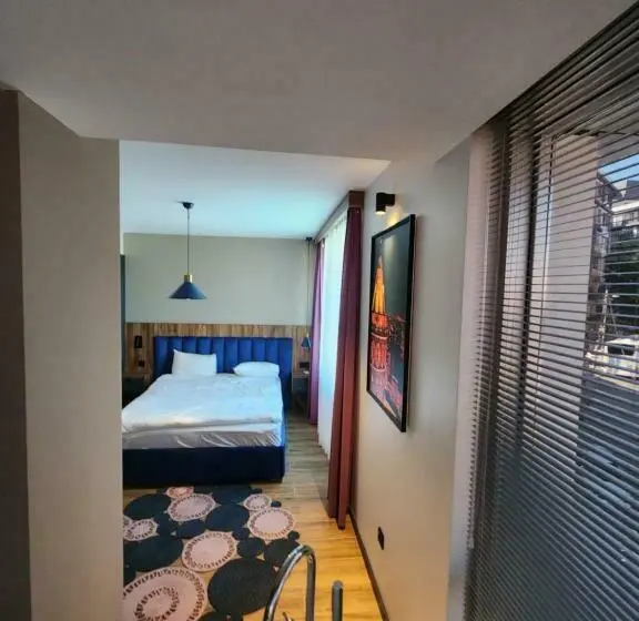 1ベッドルームアパートメント, Dream House 22