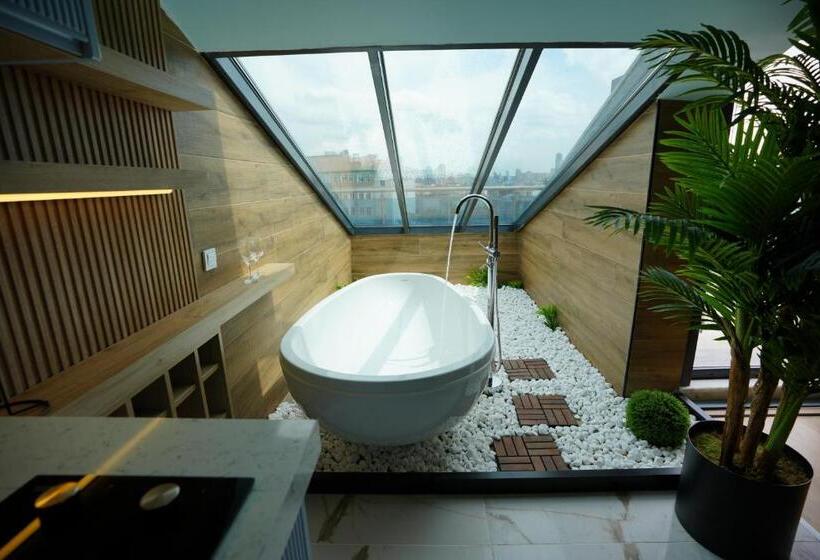 Студия Стандарт, Dream House 22