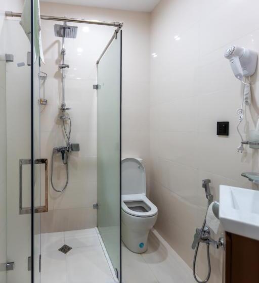 غرفة إقتصادية, Hillside City Center