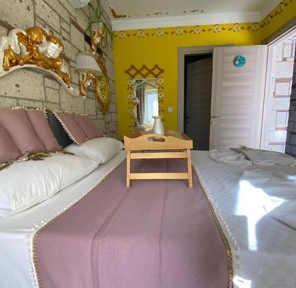 اتاق استاندارد, Lamur