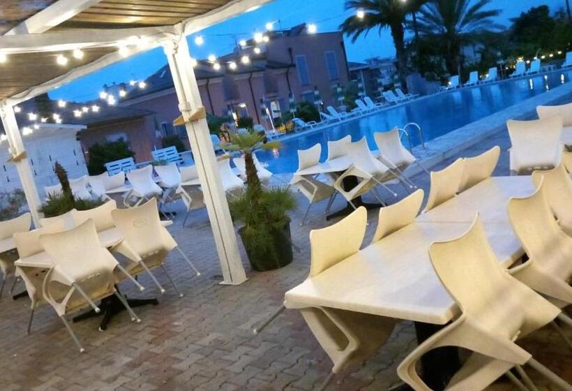 شقة غرفة واحدة مطلة على البحر, Al Borgo Village