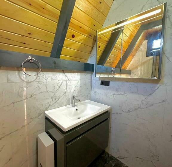 בקתה סטנדרטית, Varya Tatil Köyü