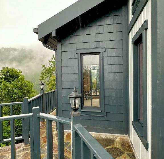 בקתת חדר, Varya Tatil Köyü