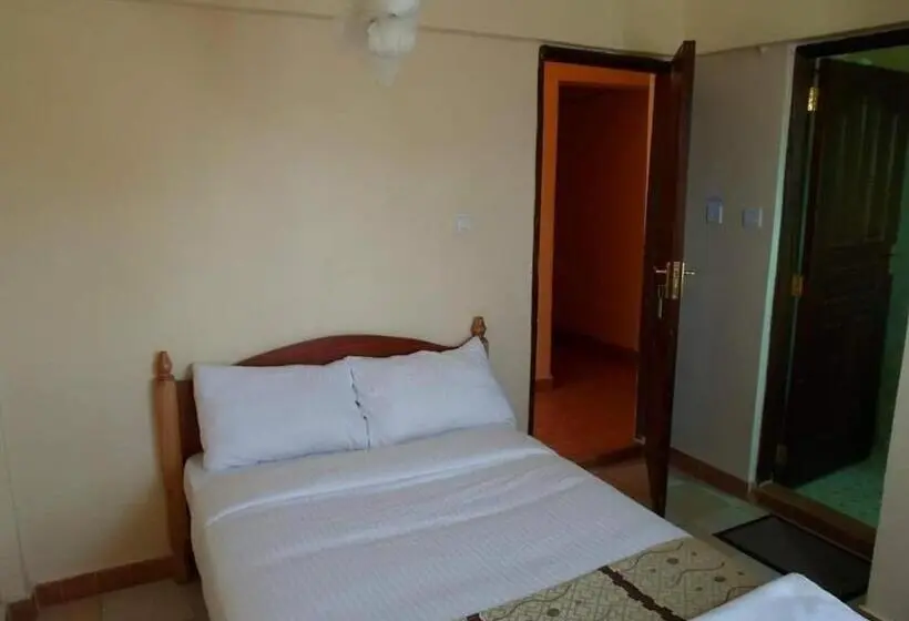 اتاق استاندارد یک نفره, Deckar City B&b