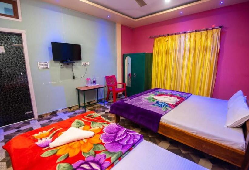 غرفة ديلوكس سرير كينج, Jungle Star Mansion