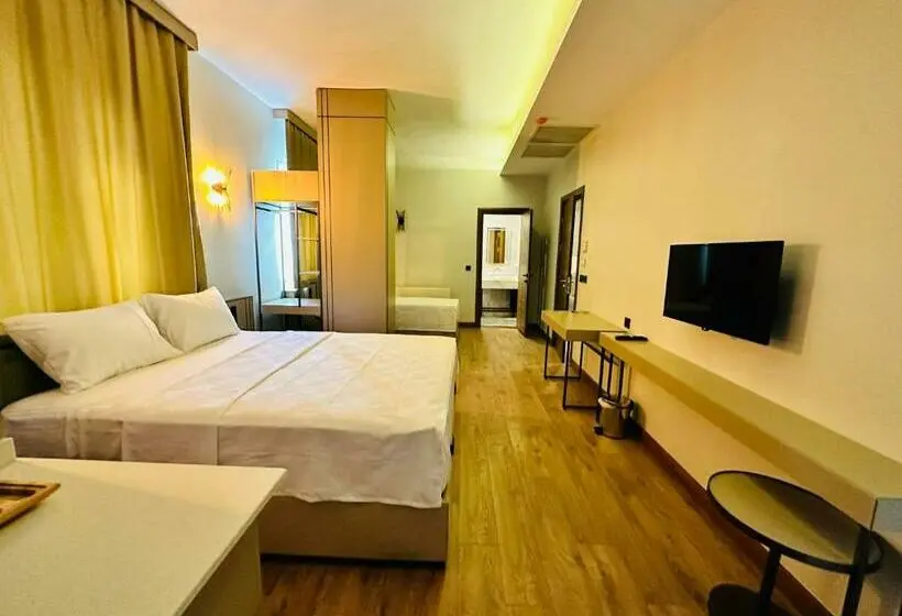Perhehuone, Nice Royal Suite