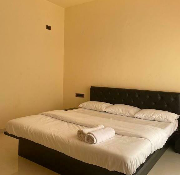 סוויטה נשיאותית, Sandcastle Beach Resort