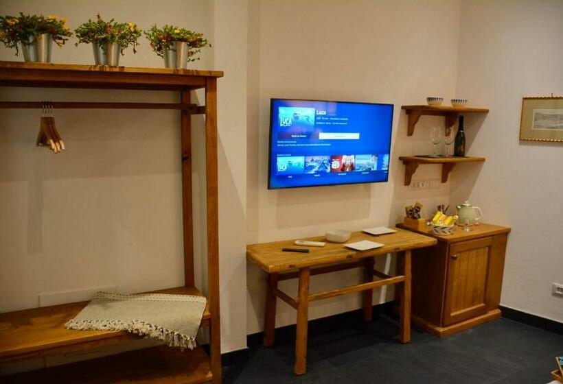 اتاق استاندارد, Monterosso Rooms