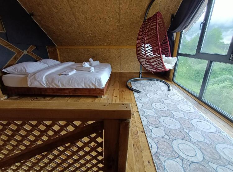 マウンテンビュースタンダードルーム, Camelli̇a Dağ Evleri̇