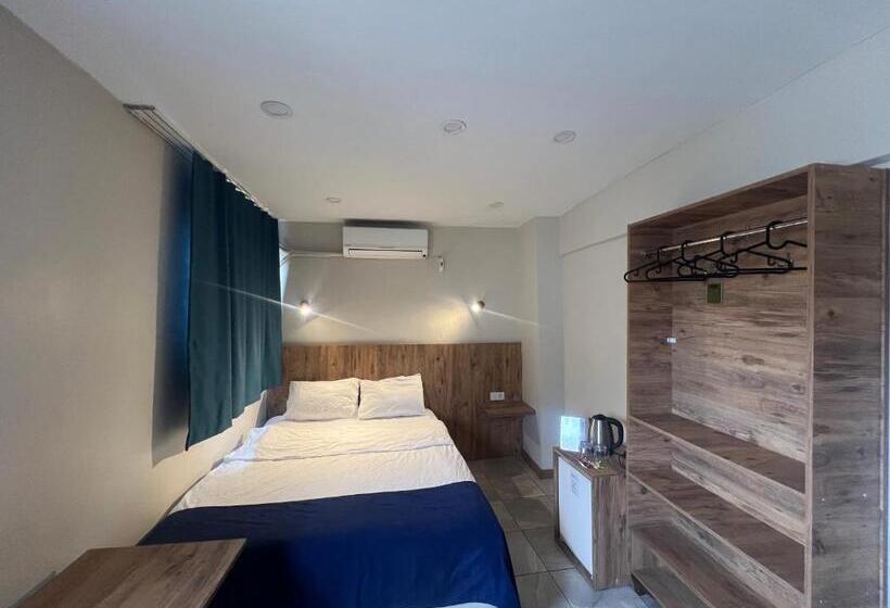 标准间带阳台, Taksim Eymen Palace