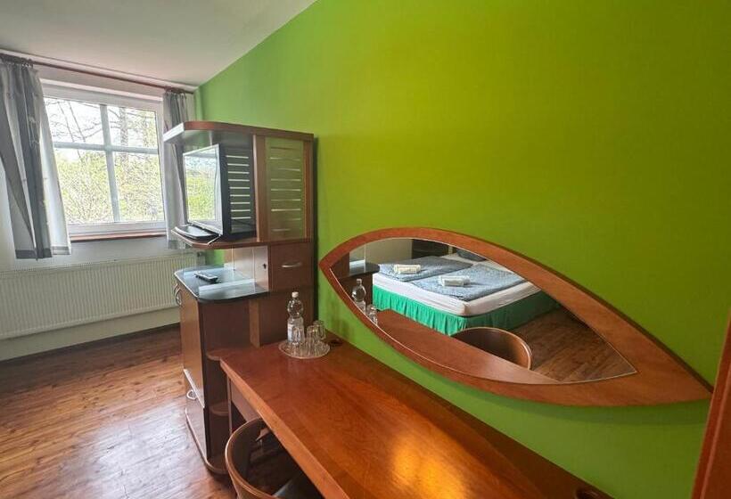 4인용 스탠다드 룸, Pension Unter Der 250 Jährigen Eiche   Lehde Zentrum