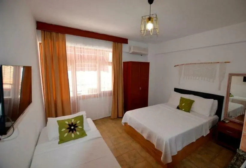 Standard Kolmen Hengen Huone, Alperen Apart