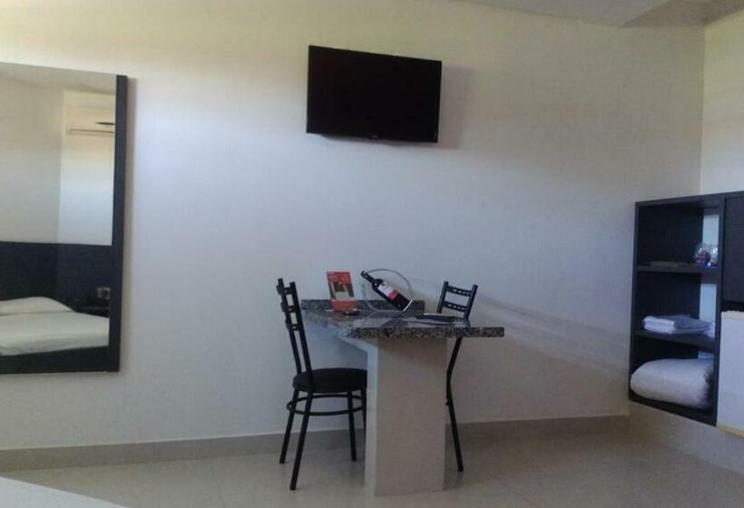 جناح, Motel Kalipso