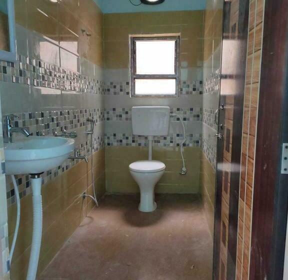 Трехместный Номер Классика, Oyo Home Road House