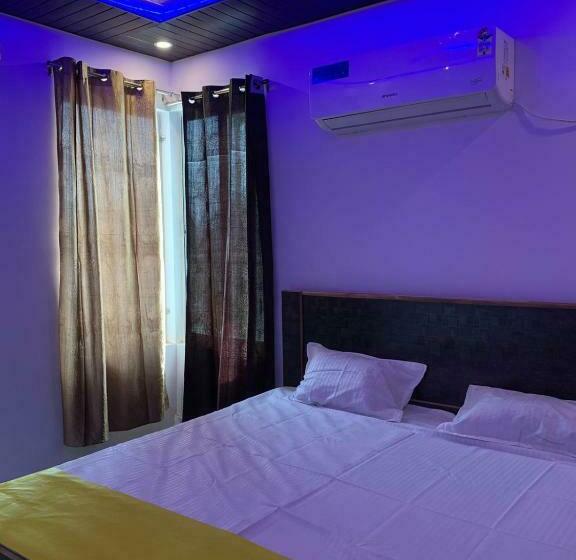 חדר דלוקס עם מרפסת, Privyrooms