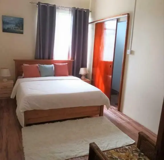 آپارتمان 1 خوابه با بالکن, City Lodge
