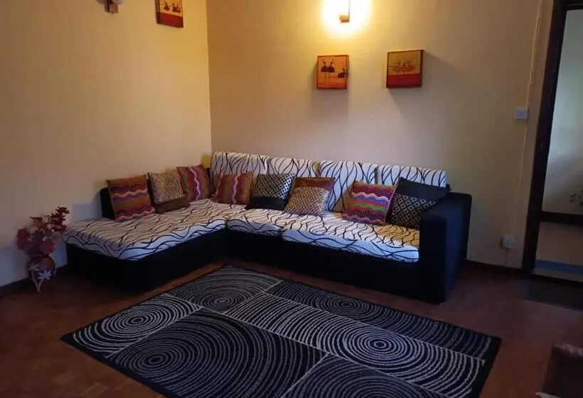 آپارتمان 1 خوابه با بالکن, City Lodge
