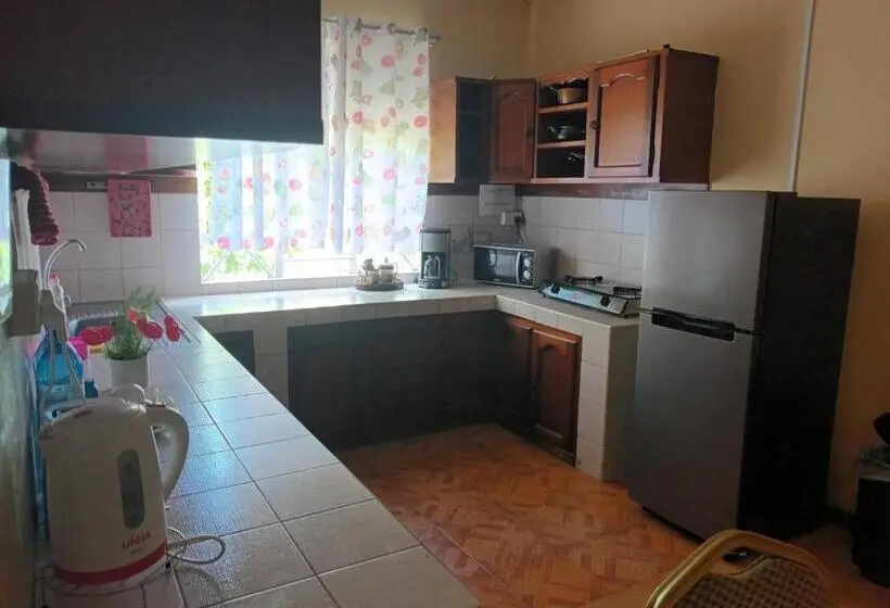 آپارتمان 1 خوابه با بالکن, City Lodge