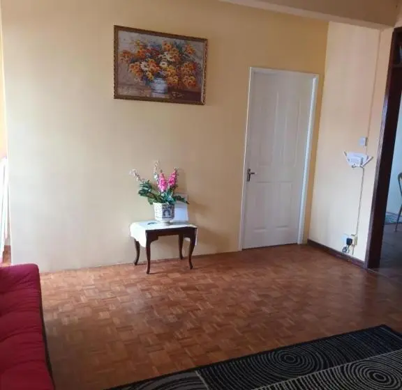آپارتمان 1 خوابه با بالکن, City Lodge