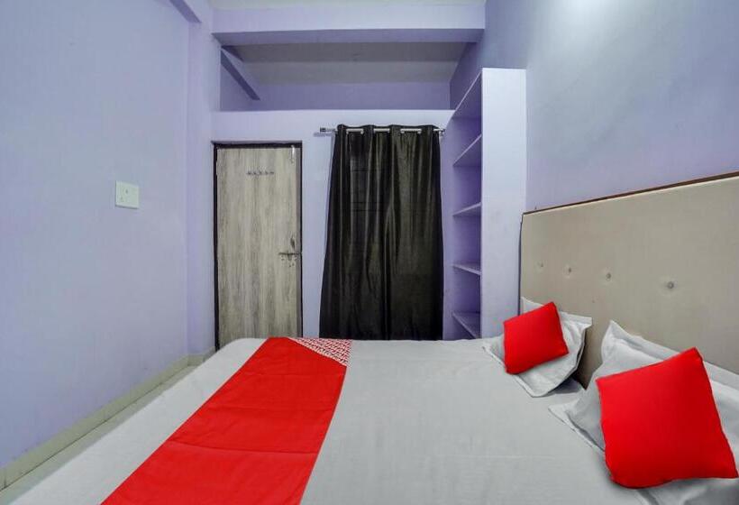 غرفة كلاسيكية ثلاثية, Spot On Hotel Blue Sky