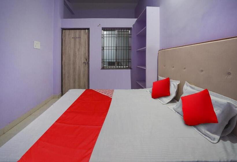 غرفة كلاسيكية ثلاثية, Spot On Hotel Blue Sky