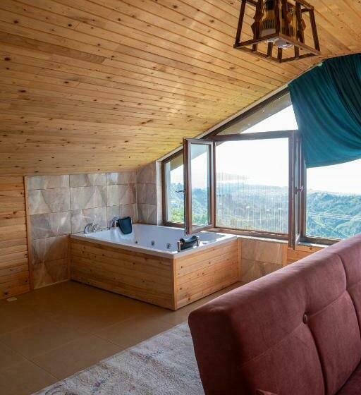 آپارتمان 1 خوابه با چشمانداز دریا, Bulepe Sui̇t Apart