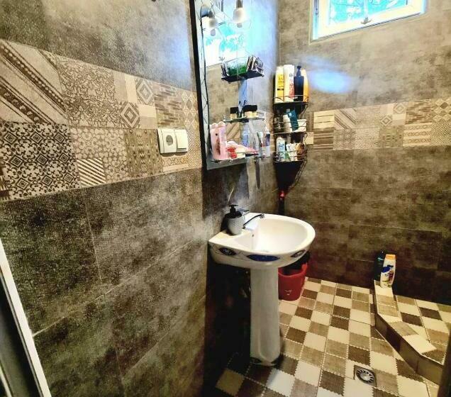 اتاق استاندارد, Old House Korolistavi