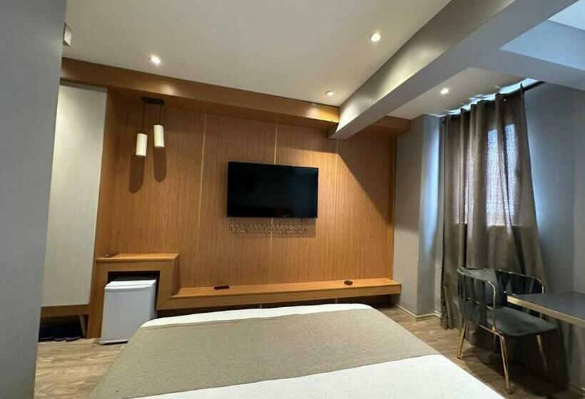 Номер Стандарт с Балконом, Ada Life Suit