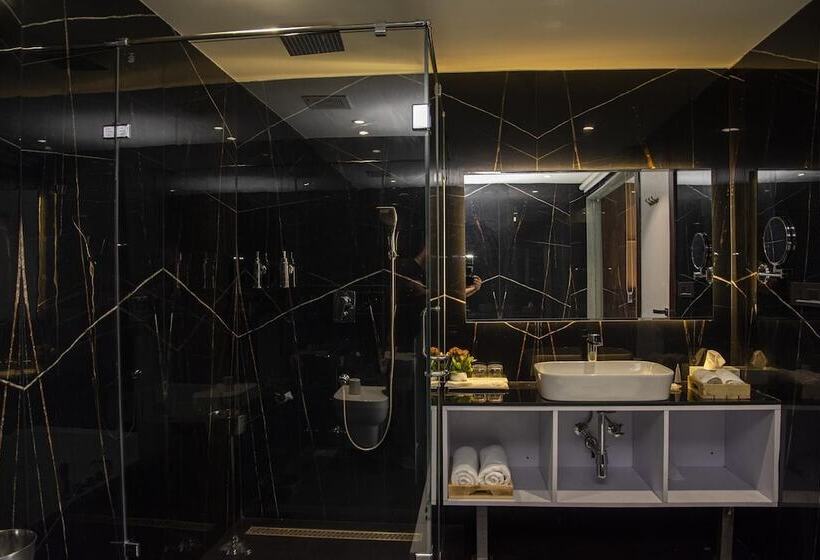 חדר דלוקס, Tan N Sand