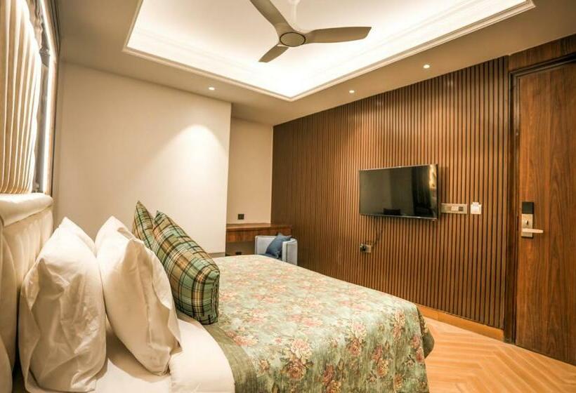 スタンダードルーム, Atithi House