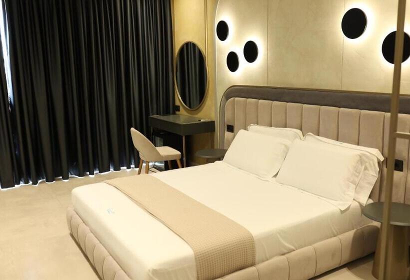 חדר דלוקס נוף לים, Comfort Suites