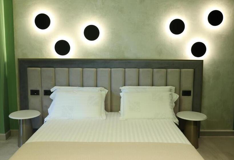 חדר דלוקס, Comfort Suites