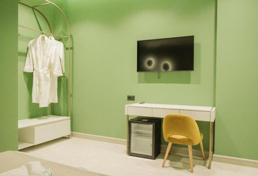 חדר דלוקס, Comfort Suites