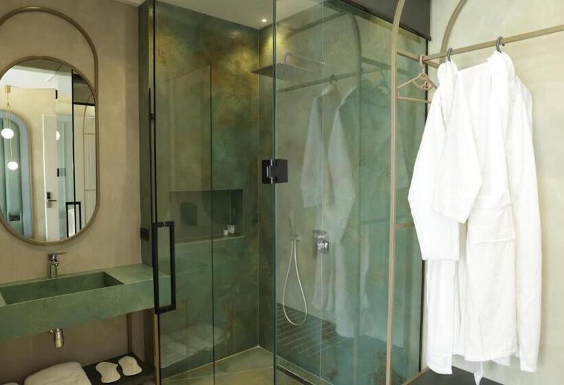 חדר דלוקס נוף לים, Comfort Suites