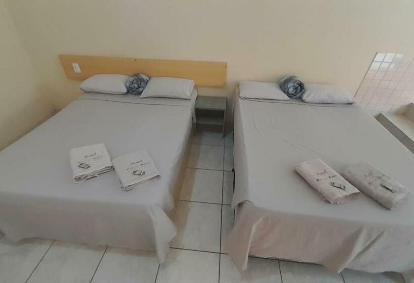 חדר משפחתי, Mar De Minas