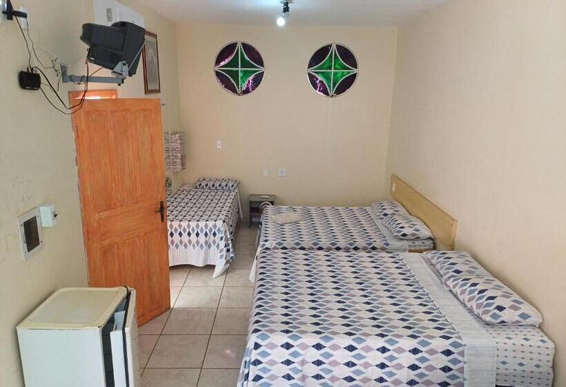 חדר משפחתי, Mar De Minas