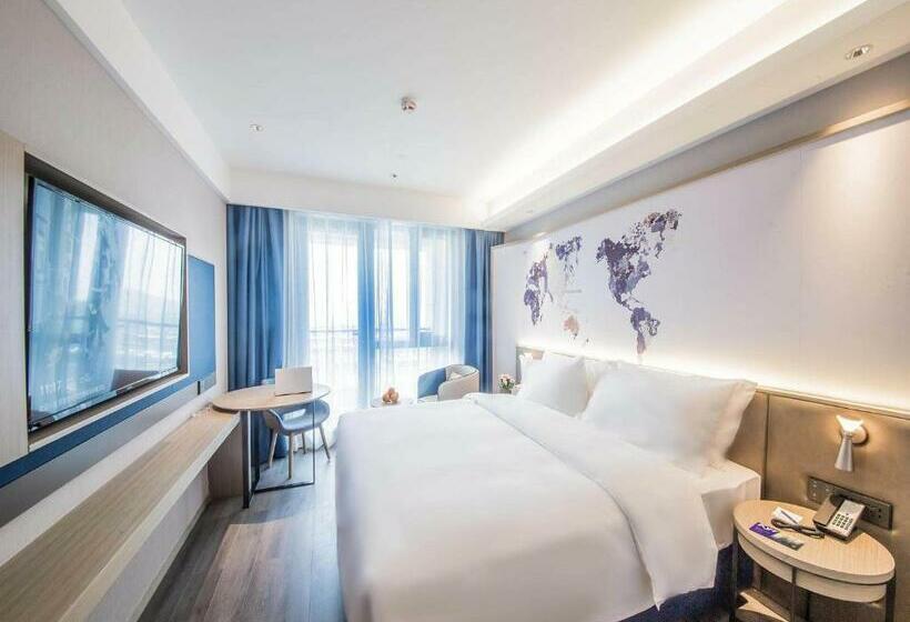 Номер Премиум, Kyriad Marvelous Hotel Qinhuangdao Nandaihe
