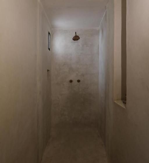 اتاق استاندارد با چشم‌انداز باغ, El Manzar