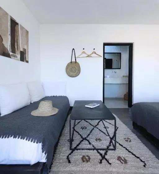 Deluxe Suite Sea View, El Manzar