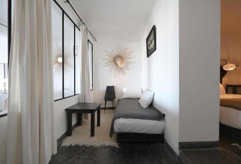 سوییت جونیور, El Manzar