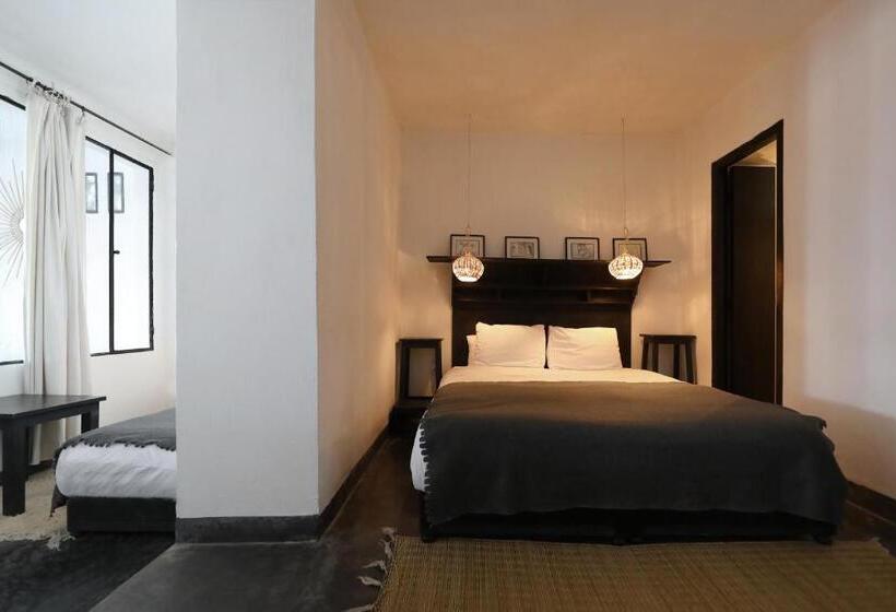 سوییت جونیور, El Manzar