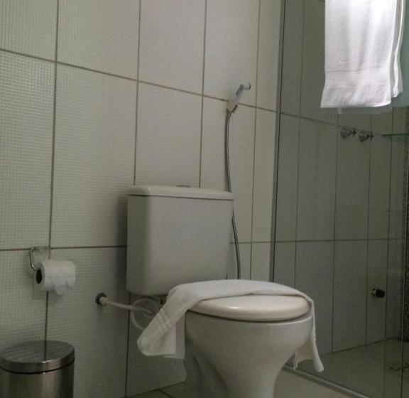 四人标准间, Chalés De Peroba