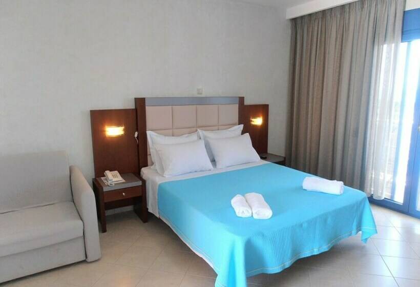 Классический Номер Вид на Сад, Aquamarine