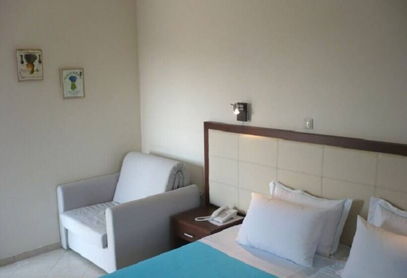 Классический Номер Вид на Сад, Aquamarine